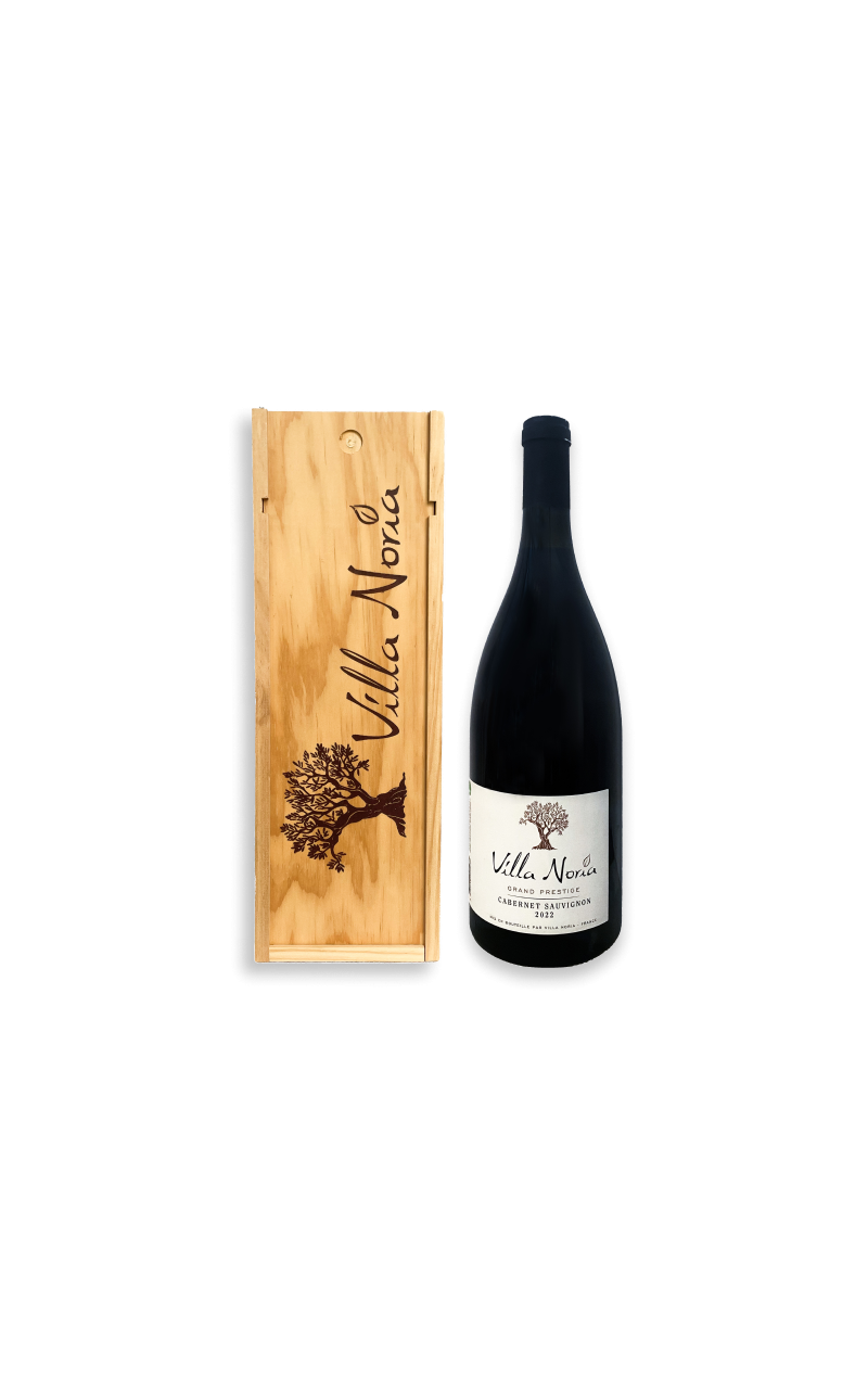 La Peyrière Cabernet Sauvignon IGP Pays d'Oc - magnum and wooden box