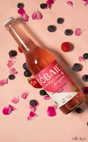 Pack of 4 cans of SOBAIE Rosé is an infusion of grapes rosé organic gray to the delicate dress