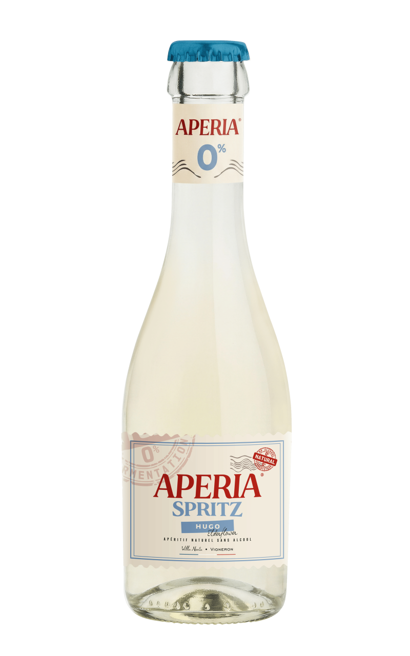 Découvrez APERIA® 0% Hugo Spritz, le premier cocktail prêt à boire issu d'une fermentation non alcoolique des raisins bio de Vil