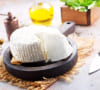 Refined cheese & dried fruits