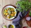 Lawyer salad, mango and fresh coriander